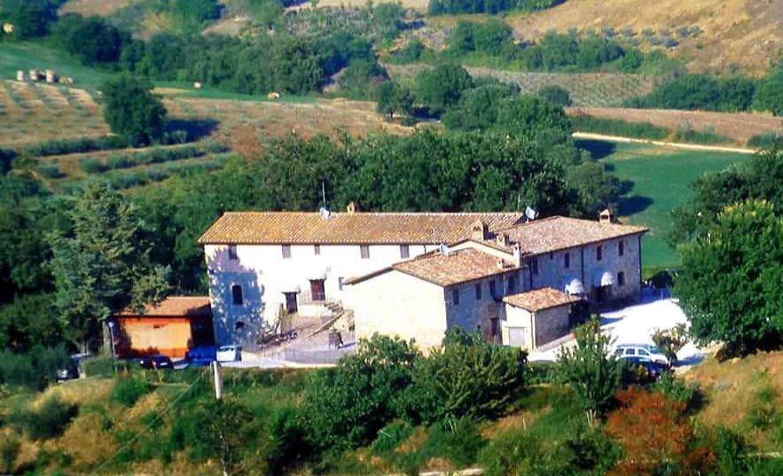 Готель Il Casale Del Grillo Перуджа Екстер'єр фото